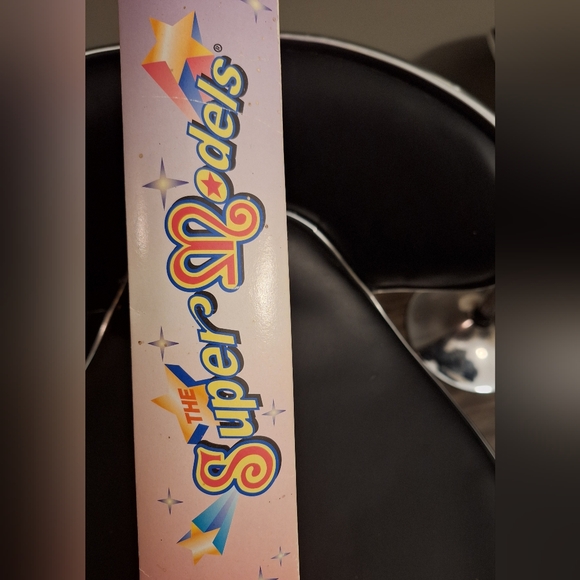 Vintage Toy Concepts "The Super Models" Doll- in box - Picture 3 of 4